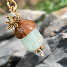 Load image into Gallery viewer, Mint Keyring Acorn Charm w/ Gold Flower
