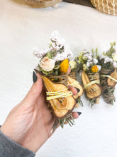 Load image into Gallery viewer, Pear, Palo Santo, Juniper, and Cinnamon Smudge Stick
