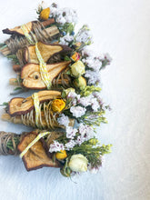 Load image into Gallery viewer, Pear, Palo Santo, Juniper, and Cinnamon Smudge Stick
