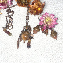 Load image into Gallery viewer, Natural Sunstone &amp; Spinal Jewelry Set. Acorn Necklace &amp; Earrings in Copper - Coral and Vine Co
